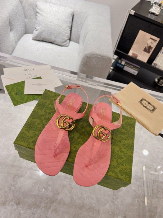 Sandals women's