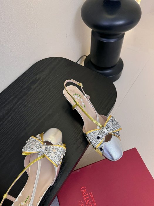 Босоножки фото 4