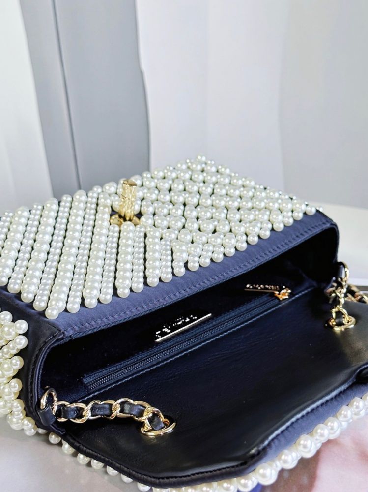 A bag 19S PEARL MINI FLAP BAG фото 6