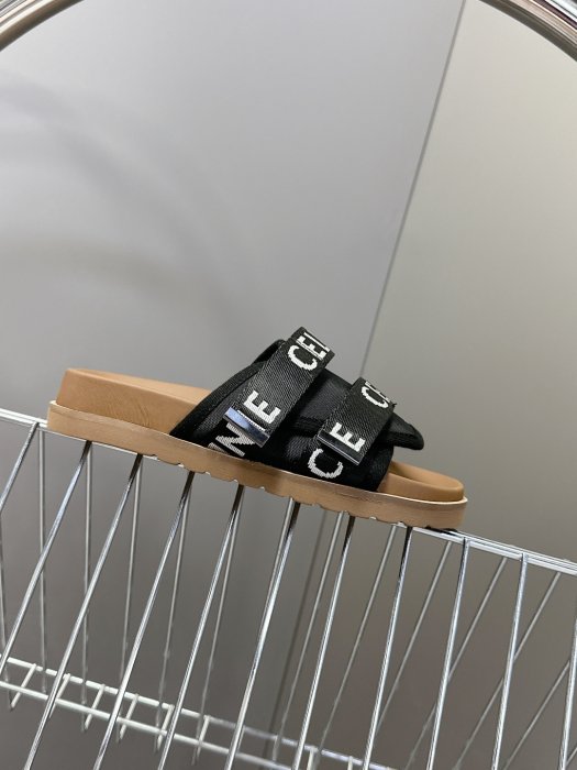 Шлепанцы женские фото 5