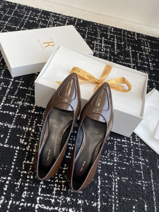 Туфли кожаные женские фото 4