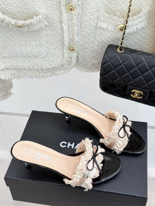 Босоножки фото 3