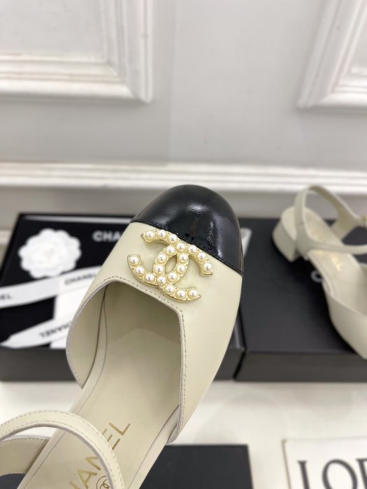 Босоножки фото 6