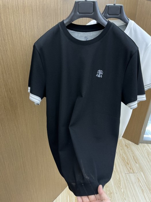 T-shirt men's фото 8