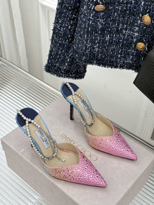 Босоножки фото 3