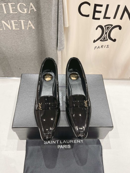 Туфли женские