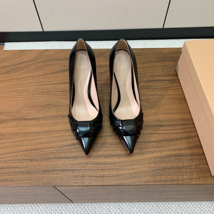 Туфли женские