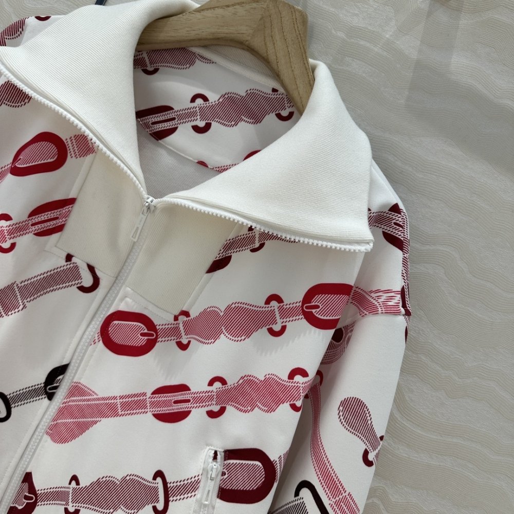 Costume female фото 4