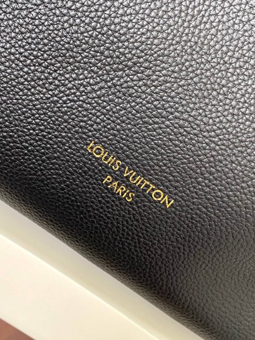 Сумка женская Low Key Hobo 35 см фото 5