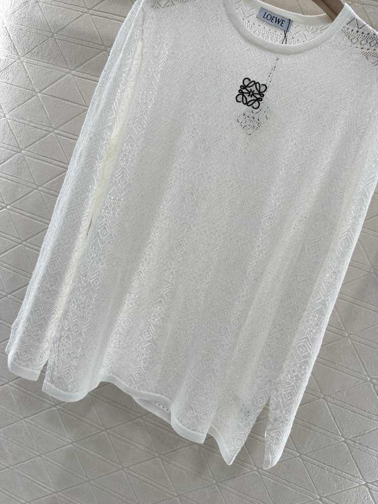 T-shirt women's фото 5