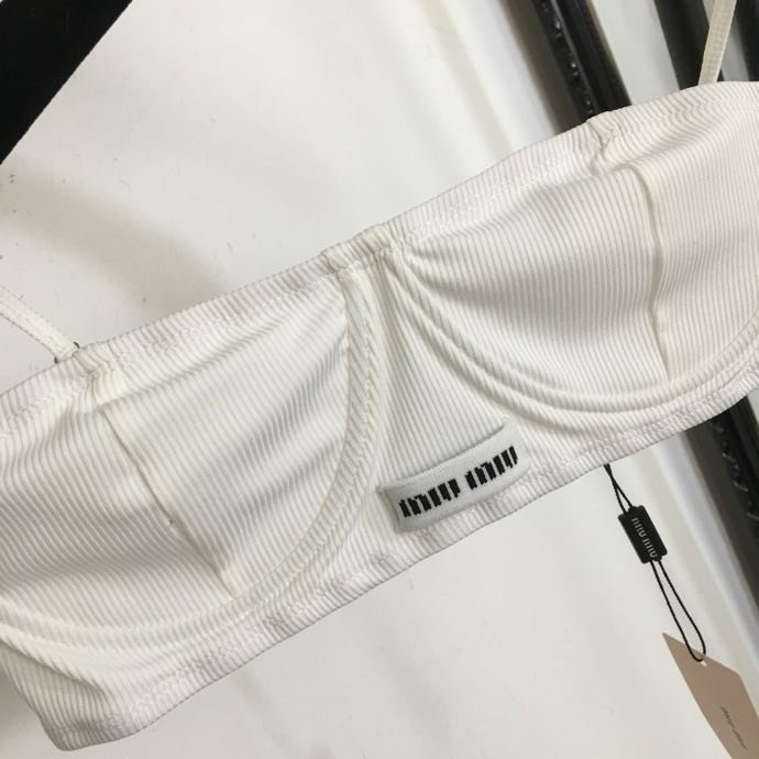 Костюм женский фото 6