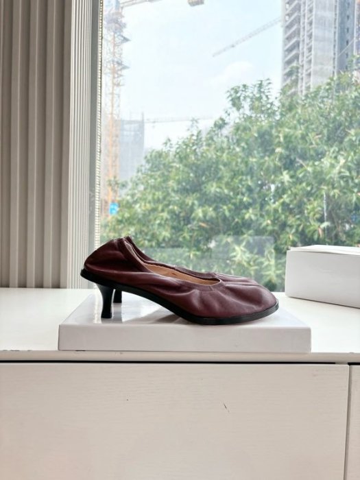 Туфли кожаные с раздвоенным носком фото 7