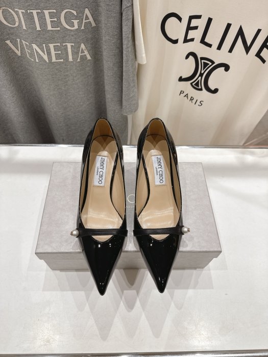 Shoes women's
