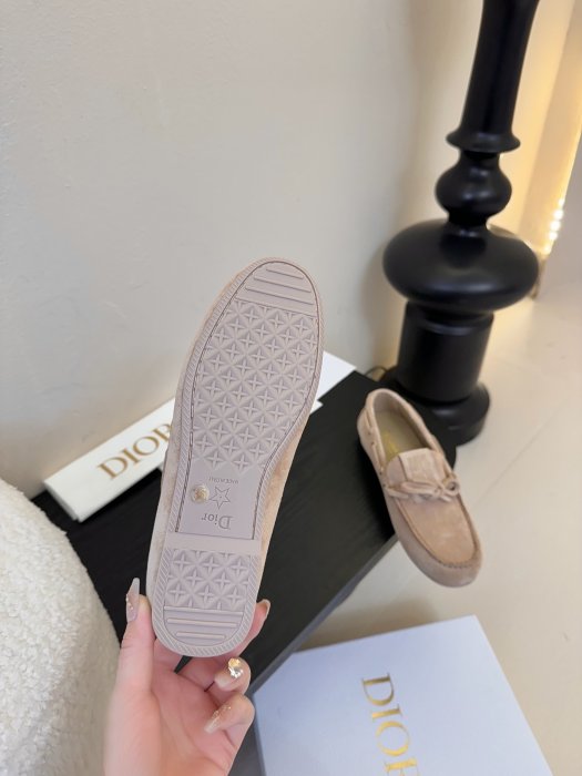 Лоферы женские фото 6