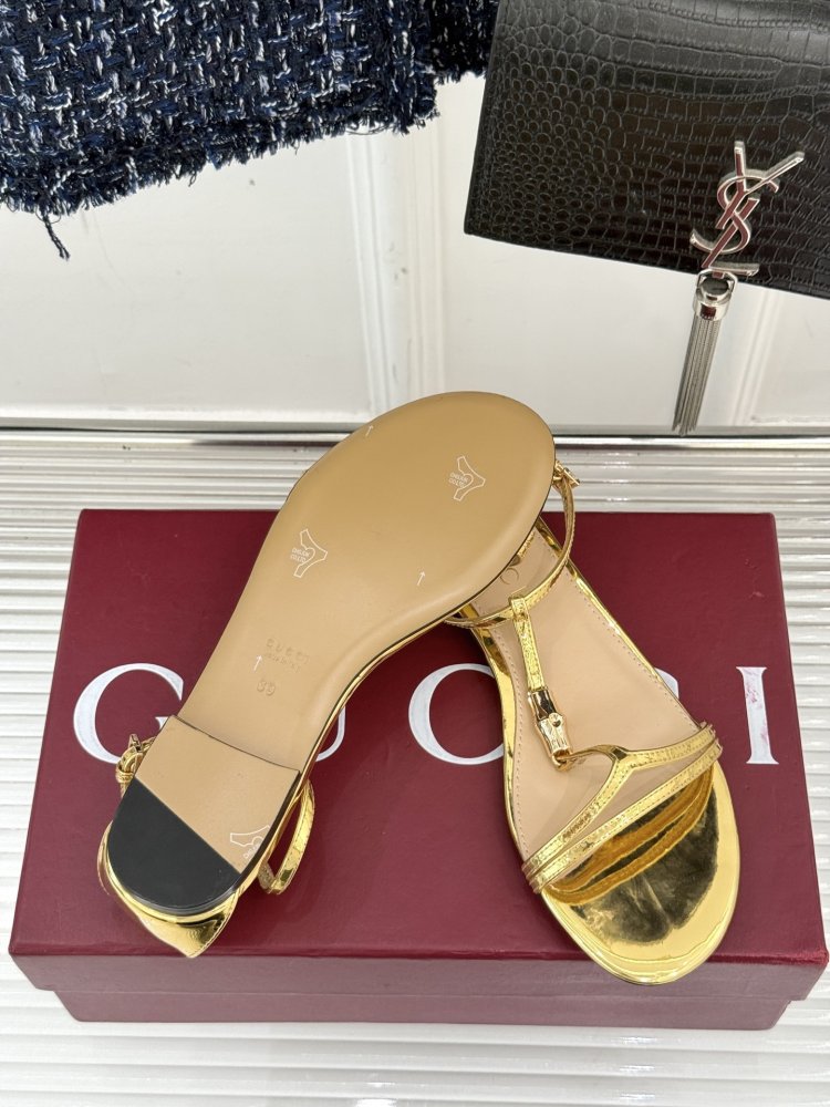 Босоножки фото 9