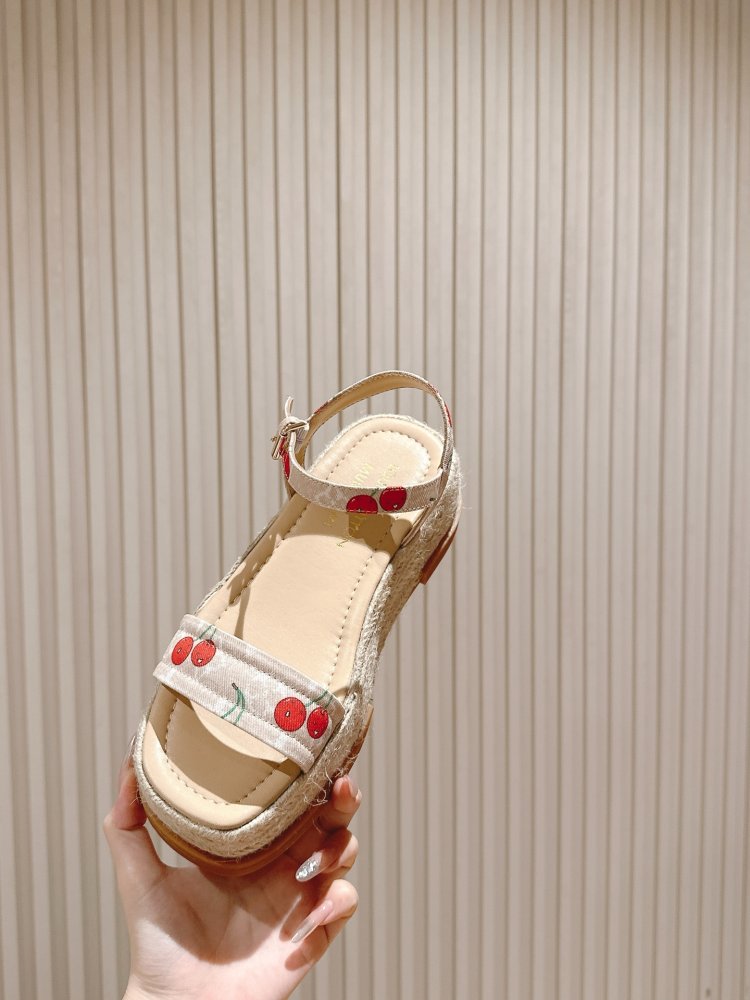 Сандалии женские фото 8