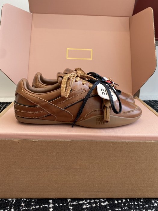 Кроссовки фото 2