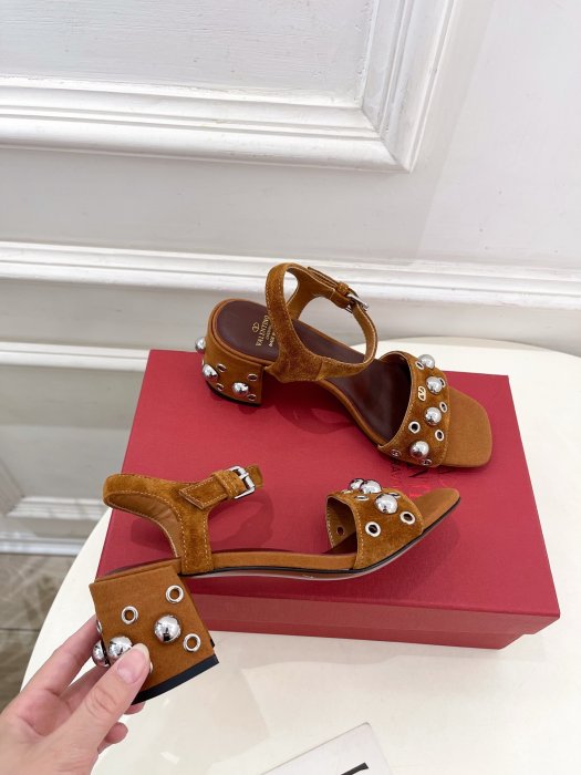 Босоножки фото 4