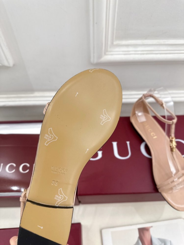 Босоножки фото 9