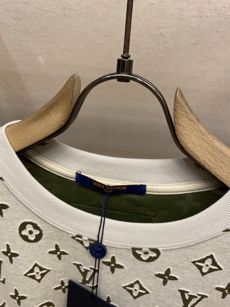 Футболка чоловіча фото 4