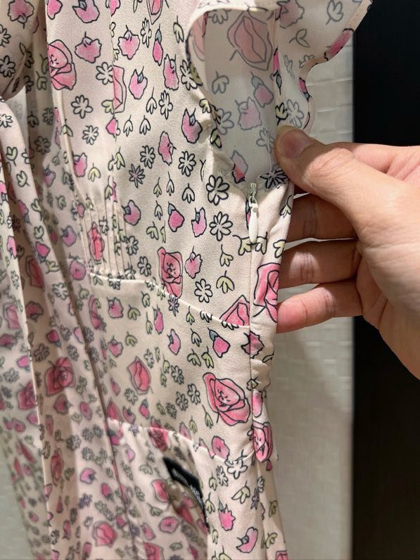 Платье с рукавами фонариками и принтом роз фото 4