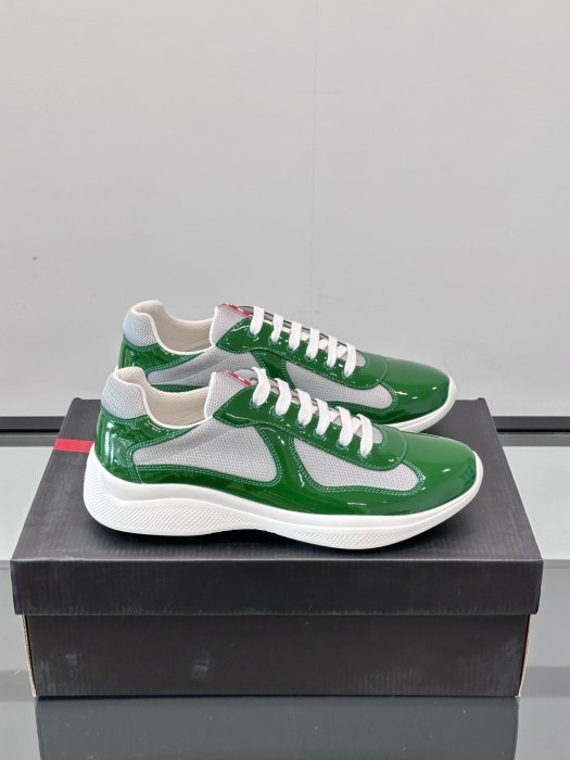 Кроссовки мужские