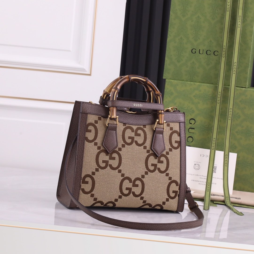 Сумка Gucci Diana jumbo GG tote bag 660195 27 см