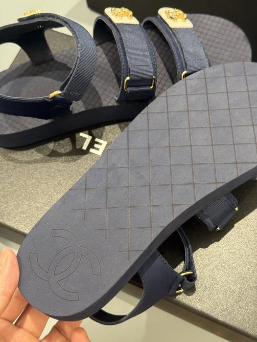 Сандалии женские фото 6