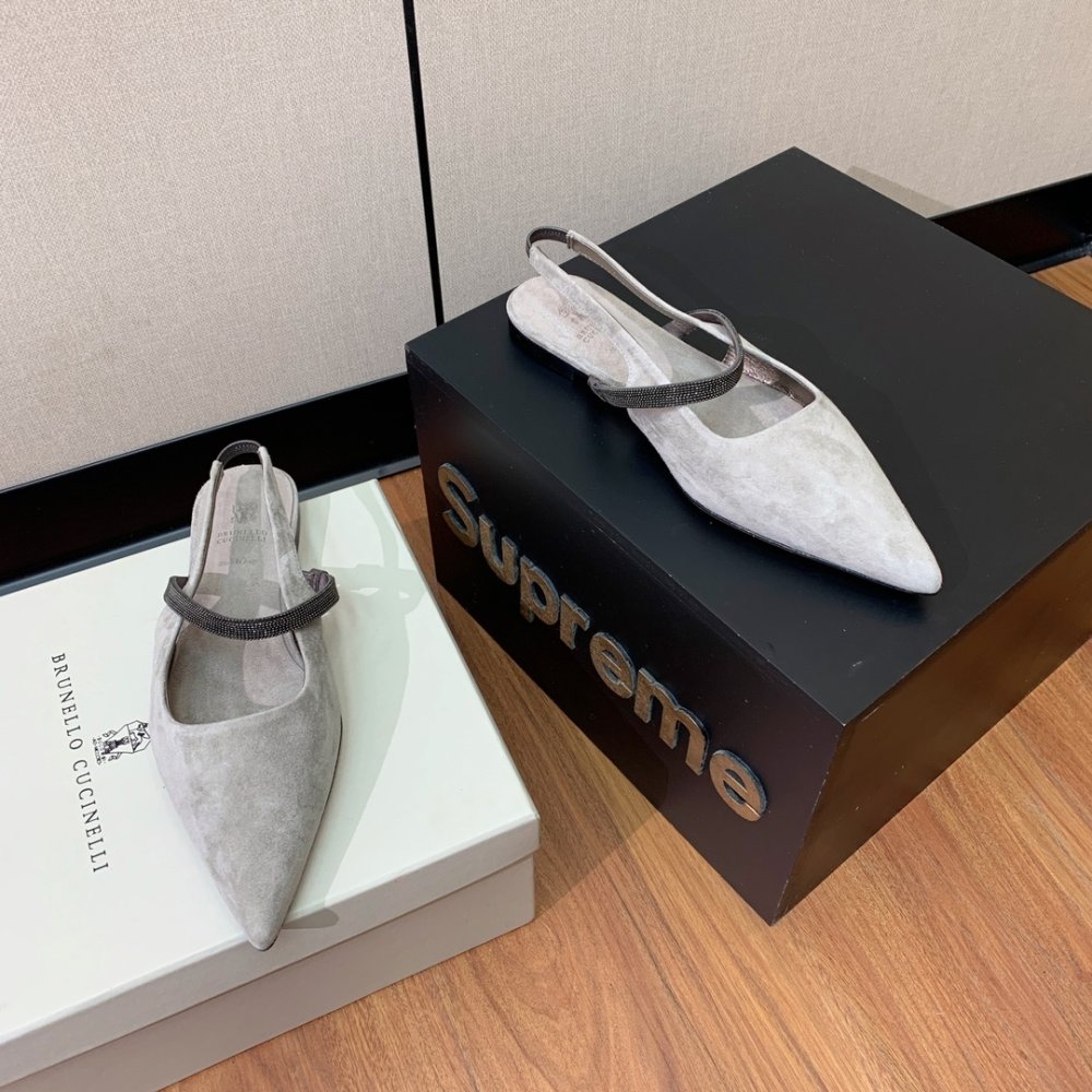 Босоножки фото 2