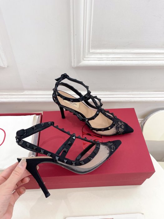 Босоножки фото 5