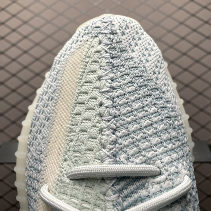 Кроссовки Yeezy Boost 350V2 фото 7