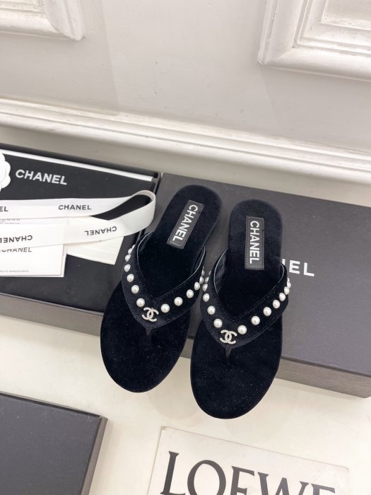 Шлепанцы фото 5