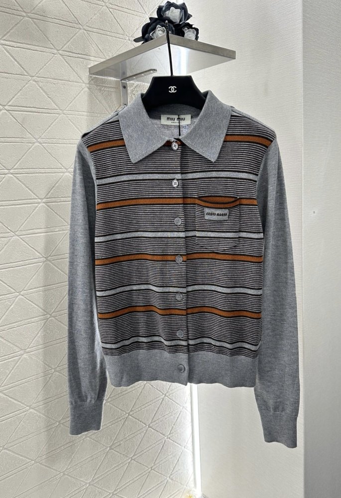 Кофта женская