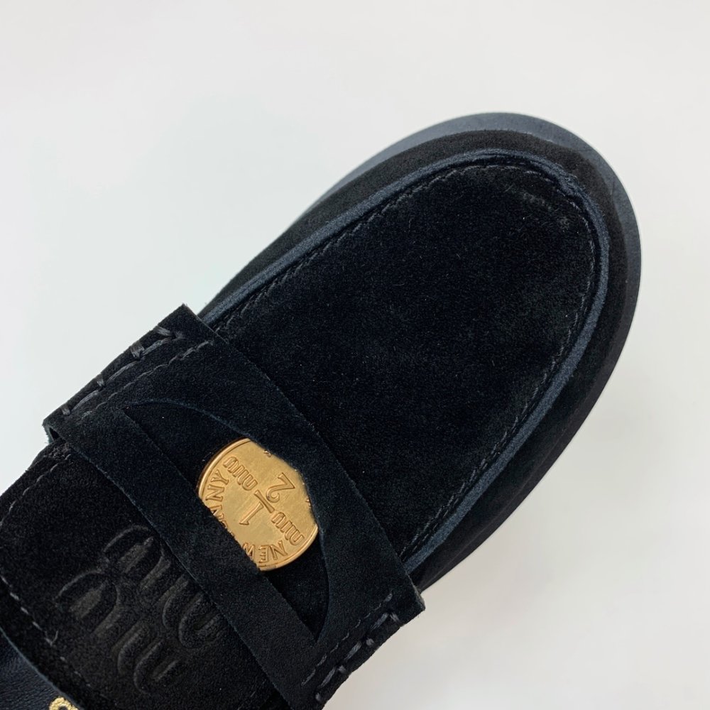 Лоферы женские фото 9