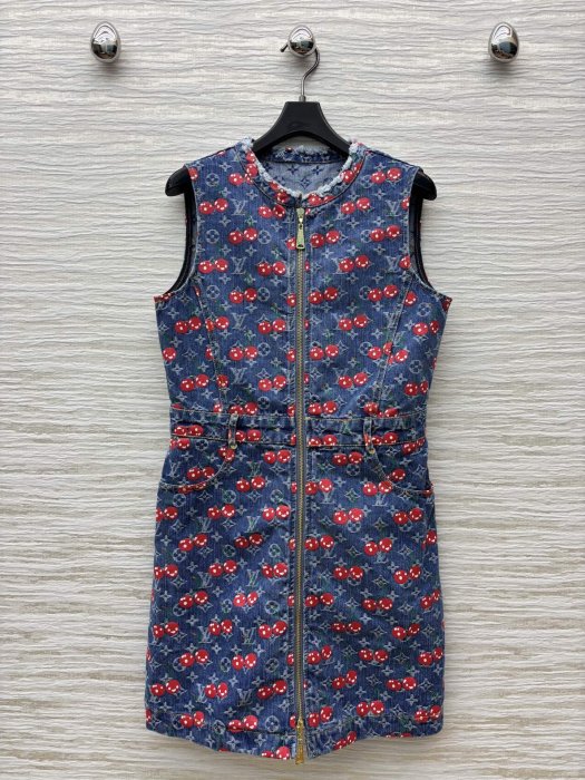 Плаття, Сукня