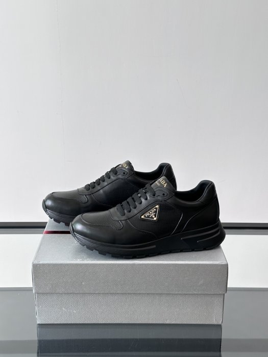 Кросівки чоловічі фото 3