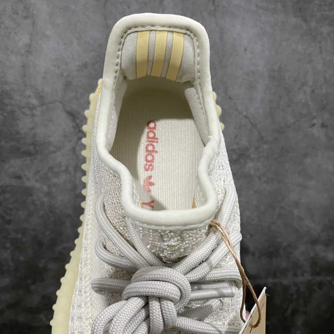 Кроссовки Yeezy 350 V2 GY3438 фото 8