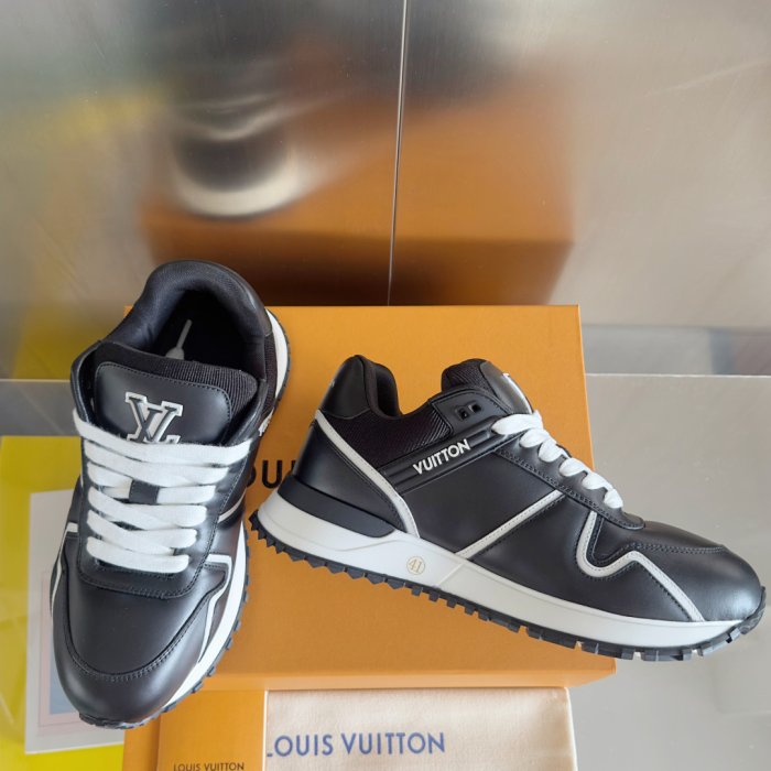 Sneakers фото 3