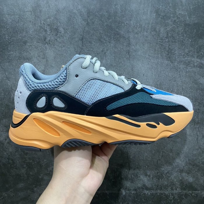 Кросівки Yeezy 700 Wash Oriange GW0296