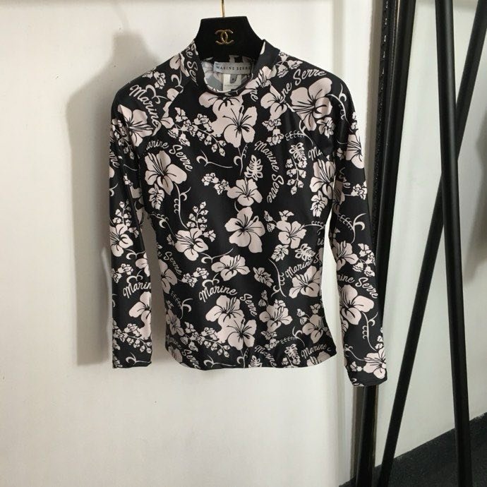 Костюм женский фото 3