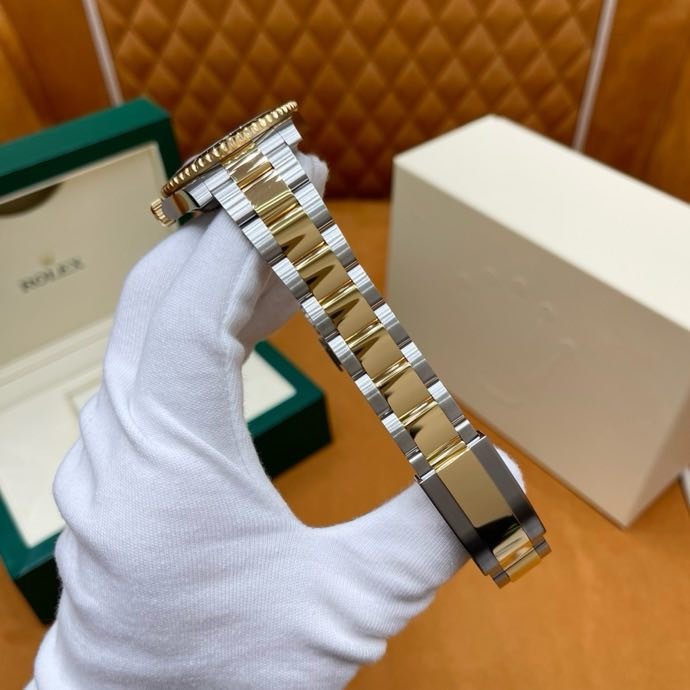 Часы наручные ROLEX Submariner 116613LN-97203 40 мм фото 3