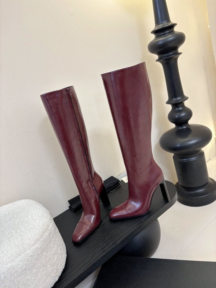 Boots women's фото 3