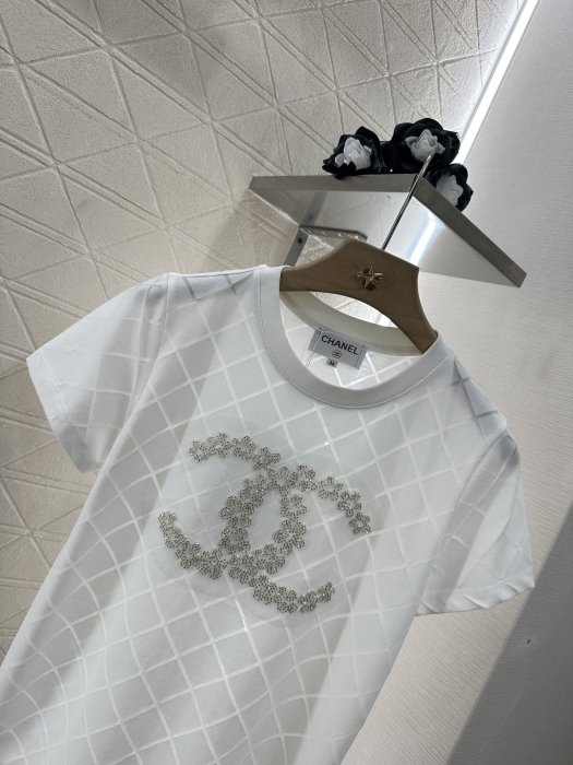 Футболка женская фото 5