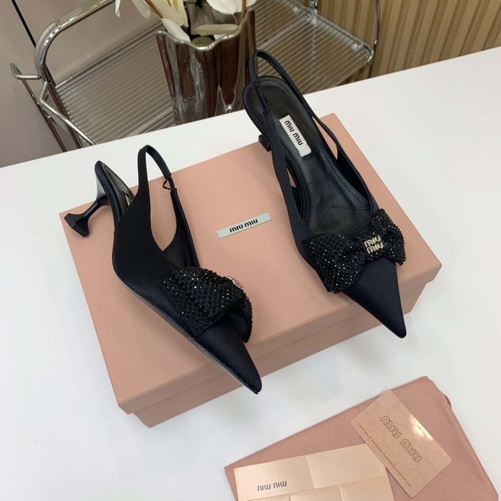 Босоножки фото 3