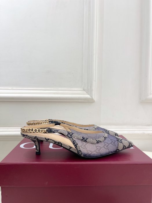 Босоножки фото 5