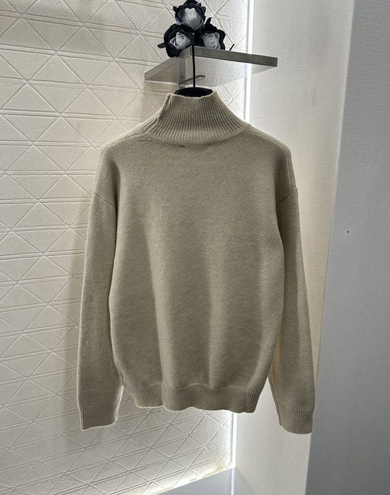 Кофта женская фото 2