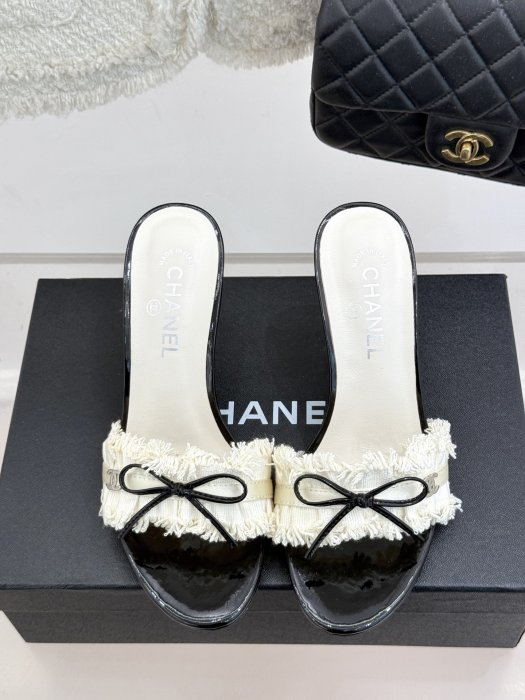 Босоножки фото 4