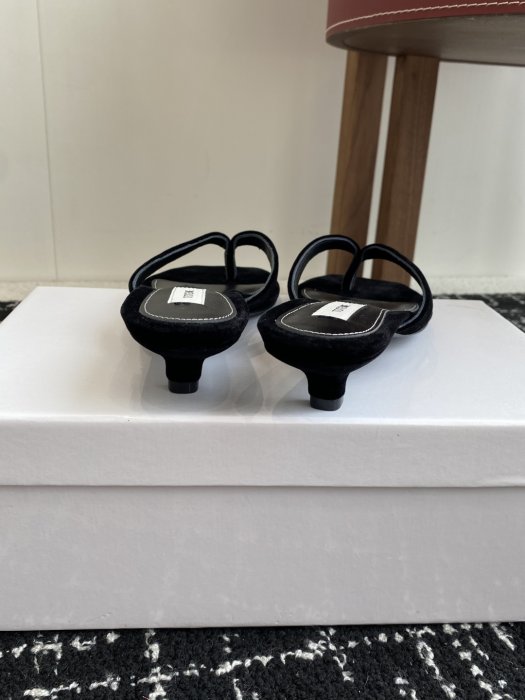 Босоніжки фото 8