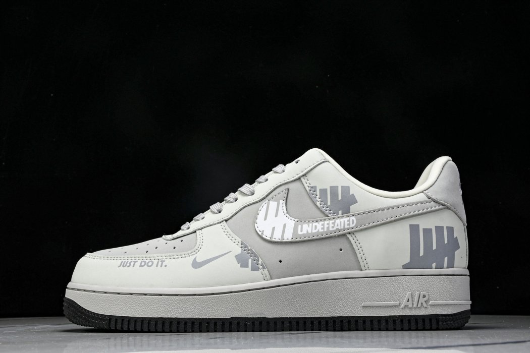 Кроссовки Nike Air Force 1'07 Low