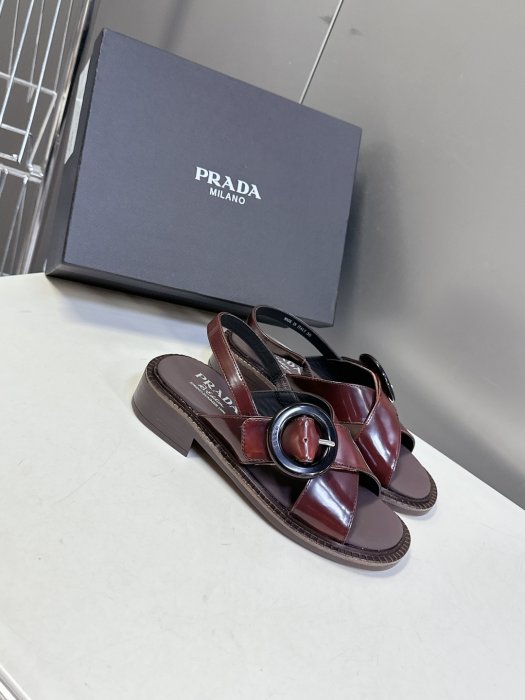 Сандалии женские фото 3